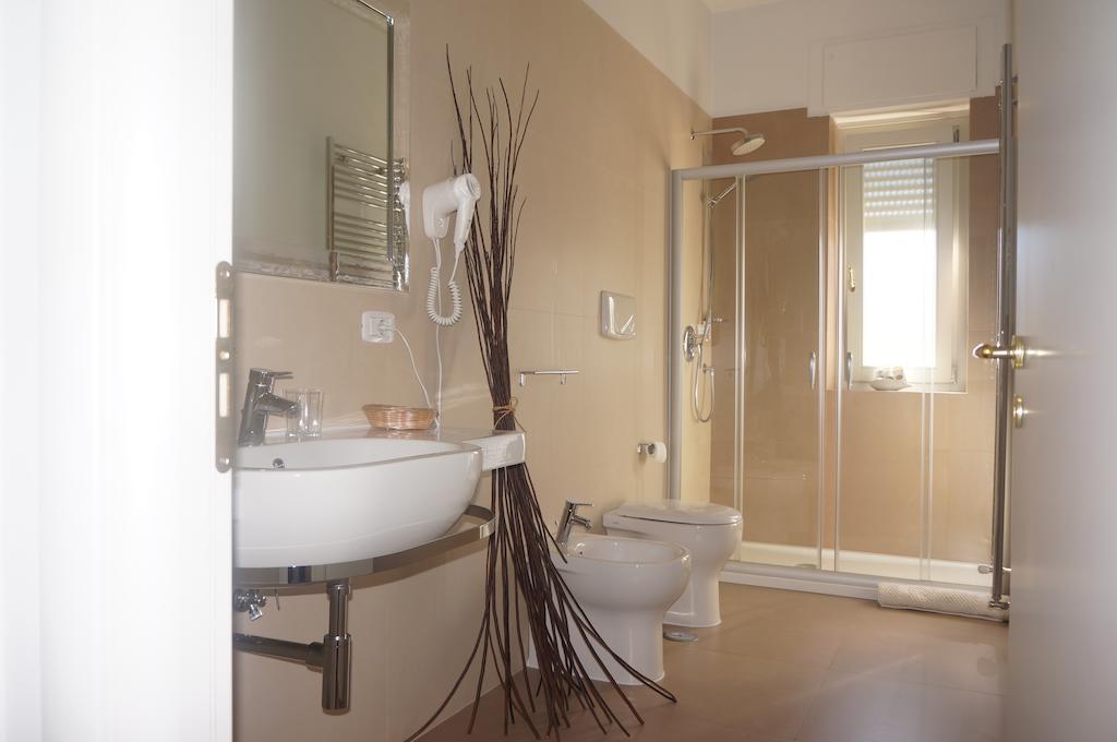 Lullymia Bed and Breakfast Crotone Værelse billede