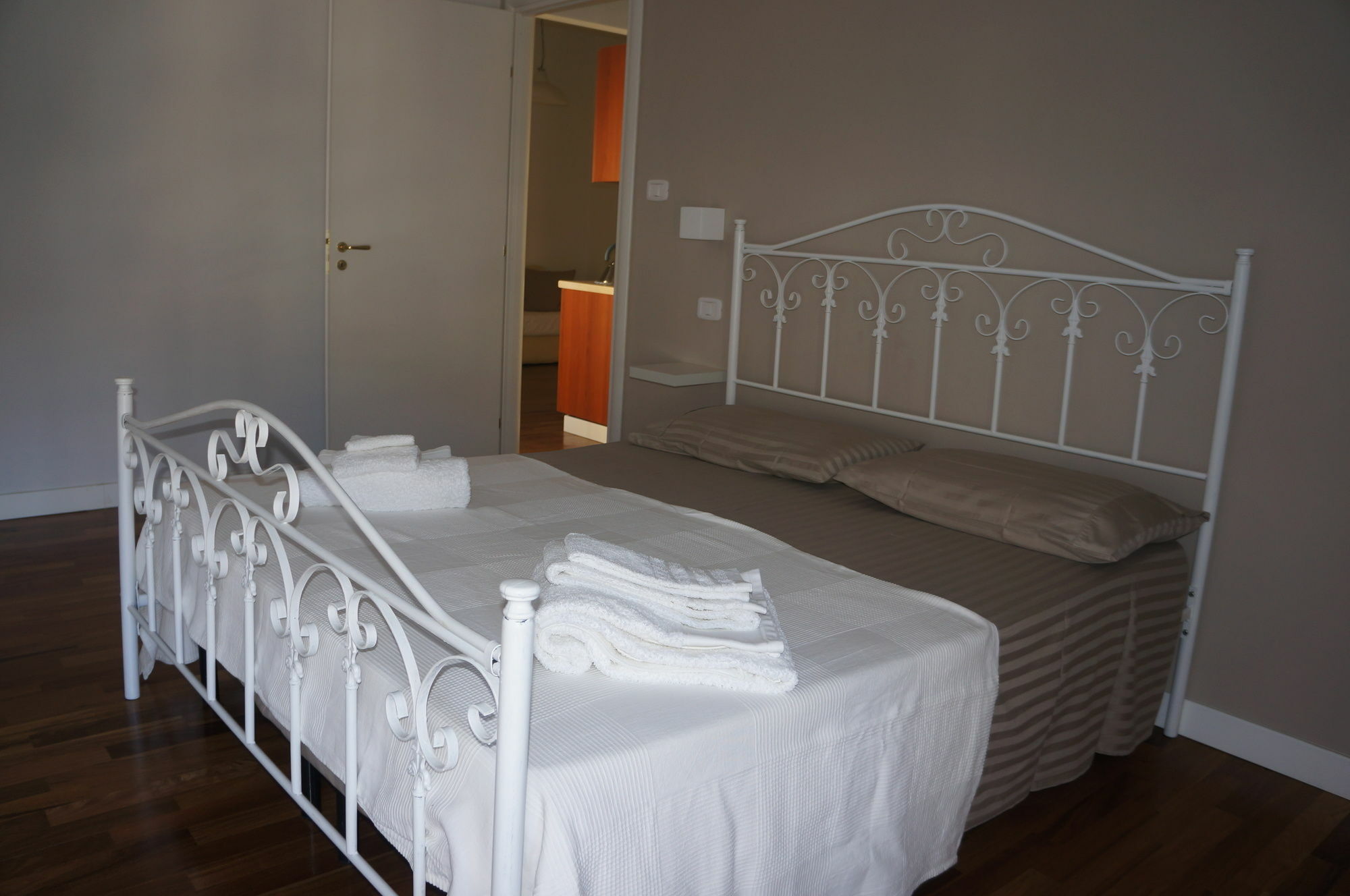 Lullymia Bed and Breakfast Crotone Eksteriør billede